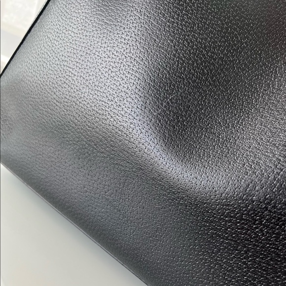 Vintage Gucci Leather Tote - Picture 8 of 12